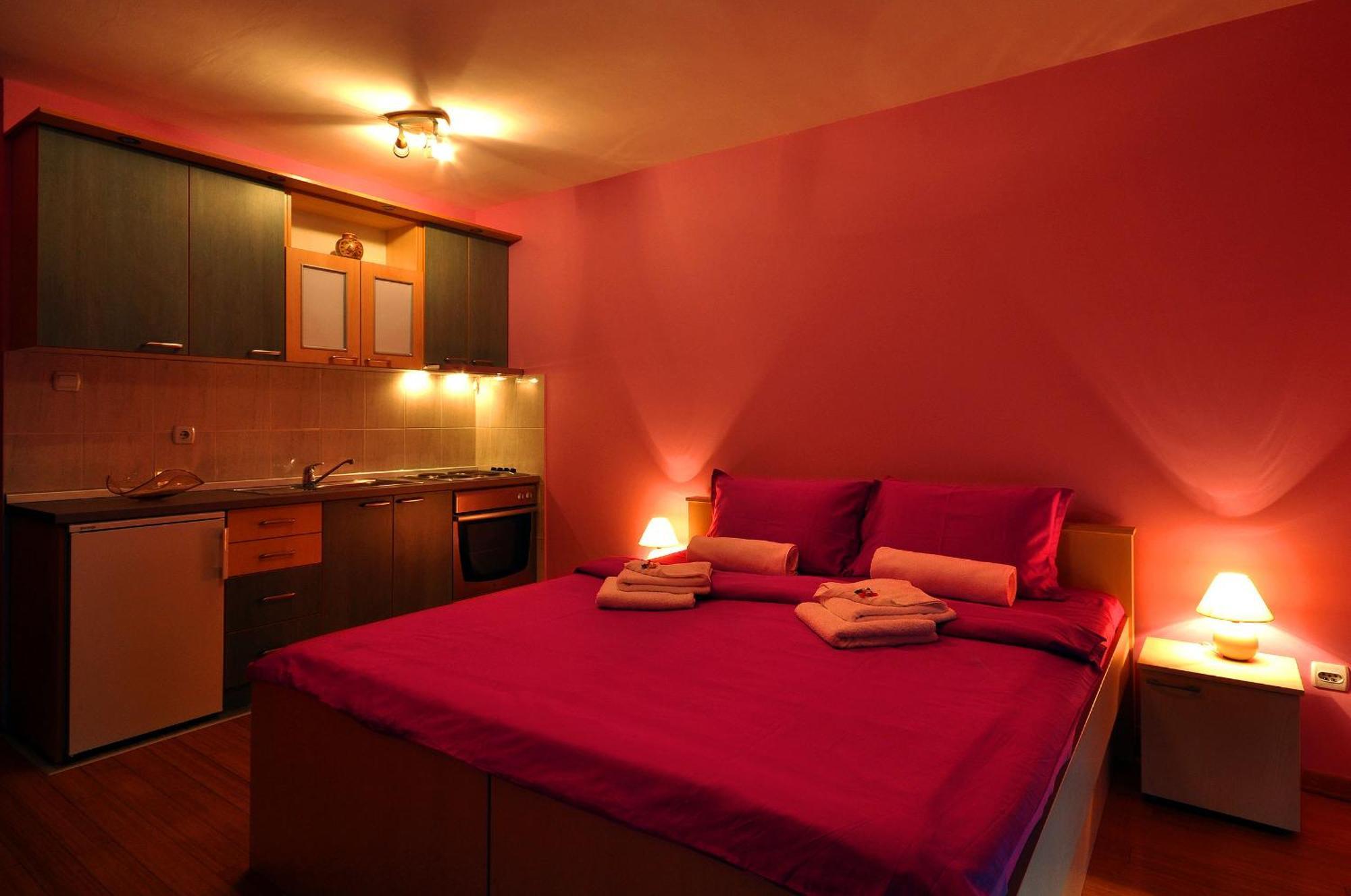 Iwa Centar Apartments & Wellness Vrnjačka Banja Extérieur photo