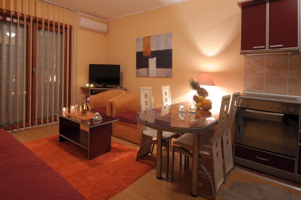 Iwa Centar Apartments & Wellness Vrnjačka Banja Extérieur photo